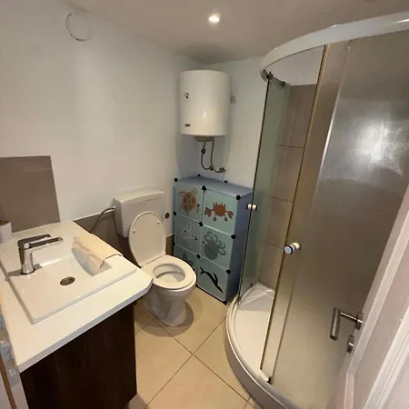3 Bedroom Izolana 伊佐拉