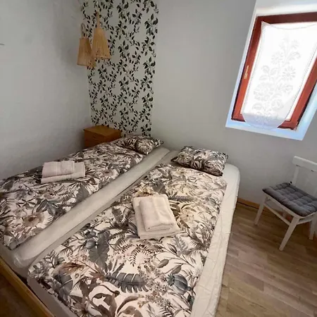 3 Bedroom Izolana 公寓 *